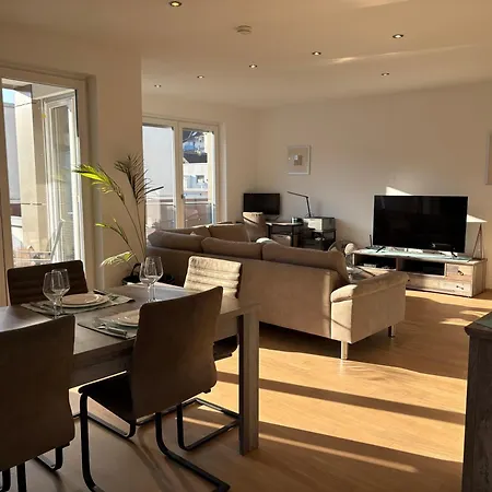 Thenook Ντίσελντορφ